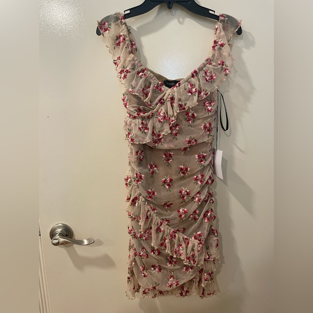 Majorelle body con embroidered flower dress